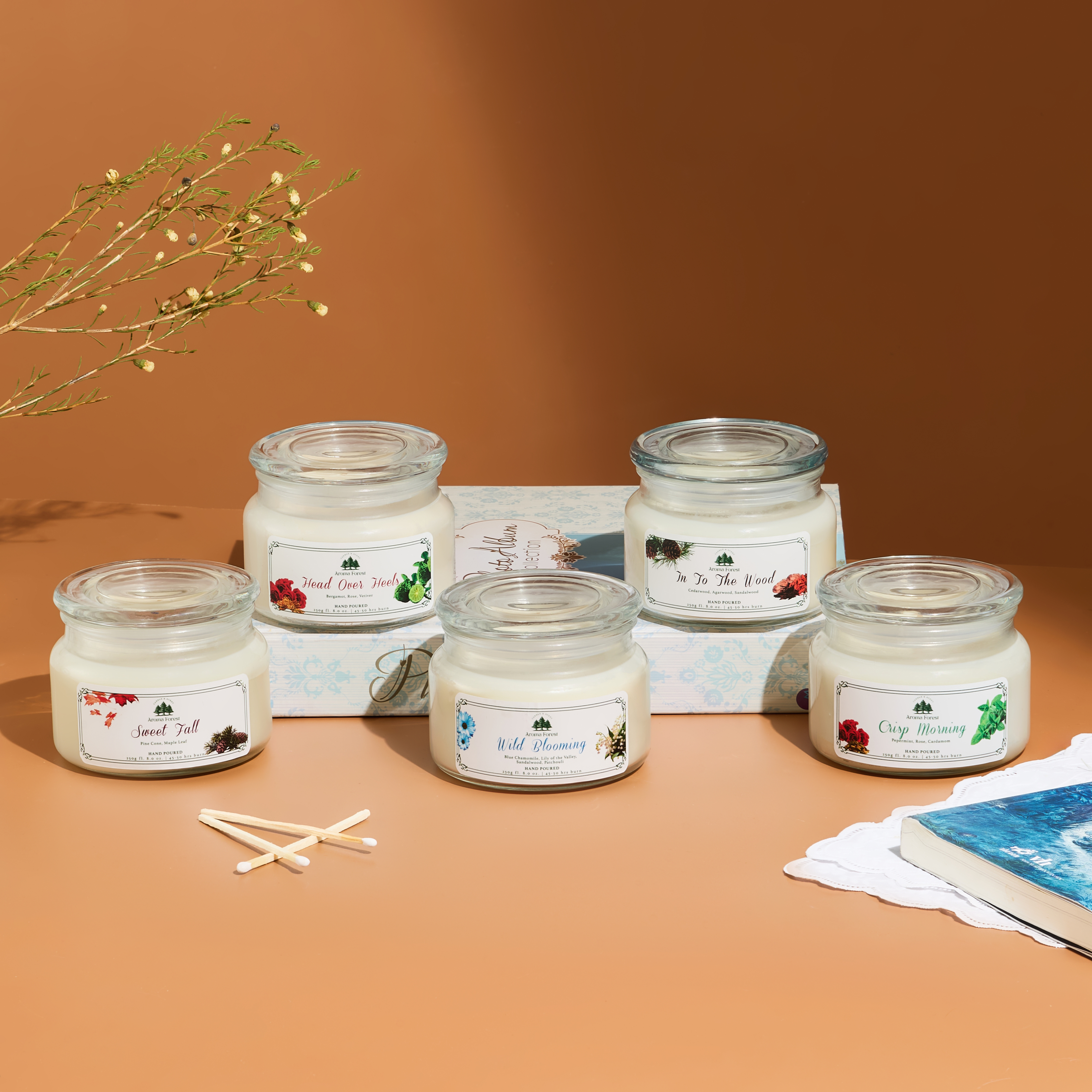 Nến Thơm Cao Cấp Aroma Forest 250g - Hương hoa tươi mới Wild Blooming.