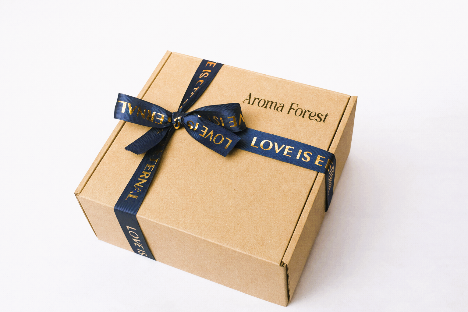 Set Quà tặng 01 nến thơm Aroma Forest 250g nhiều mùi hộp nắp cài nơ, trang trí hoa